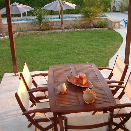 Holidays Villas 피조우리 외부 사진