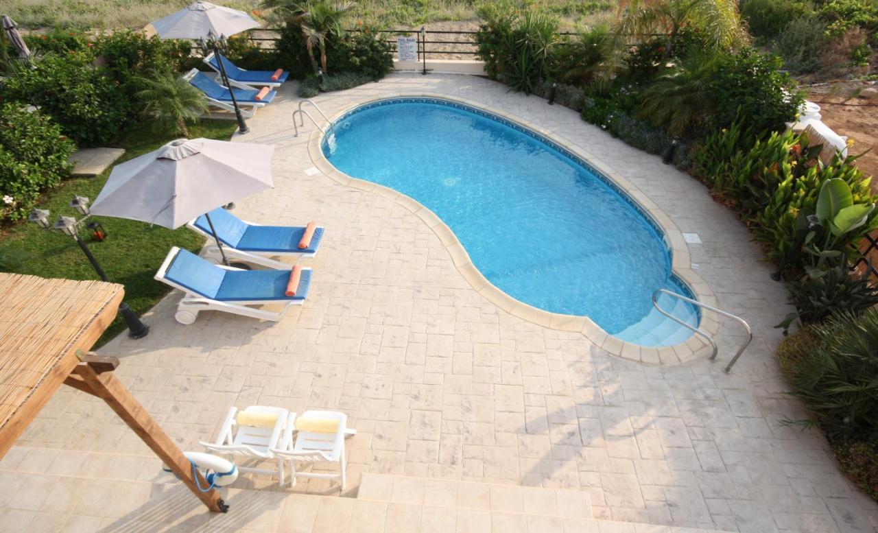 Holidays Villas 피조우리 외부 사진