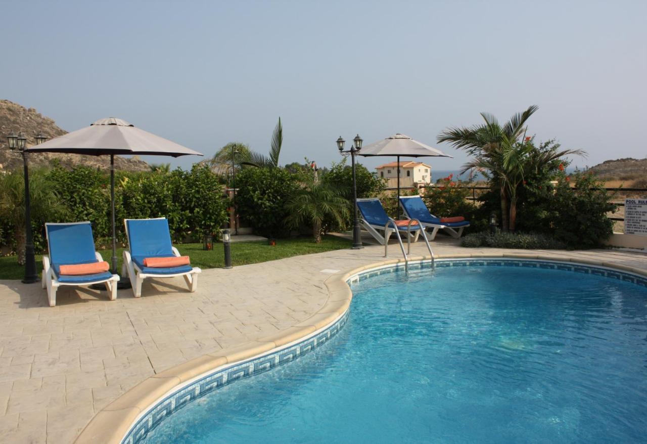 Holidays Villas 피조우리 외부 사진