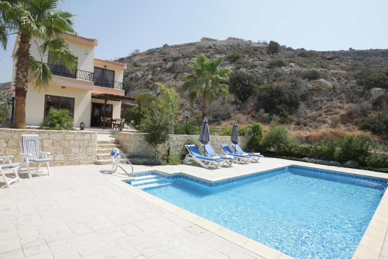 Holidays Villas 피조우리 외부 사진