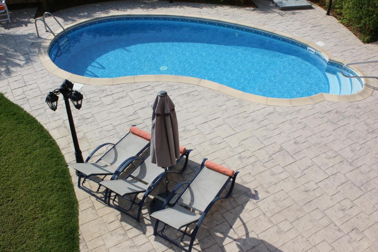 Holidays Villas 피조우리 외부 사진