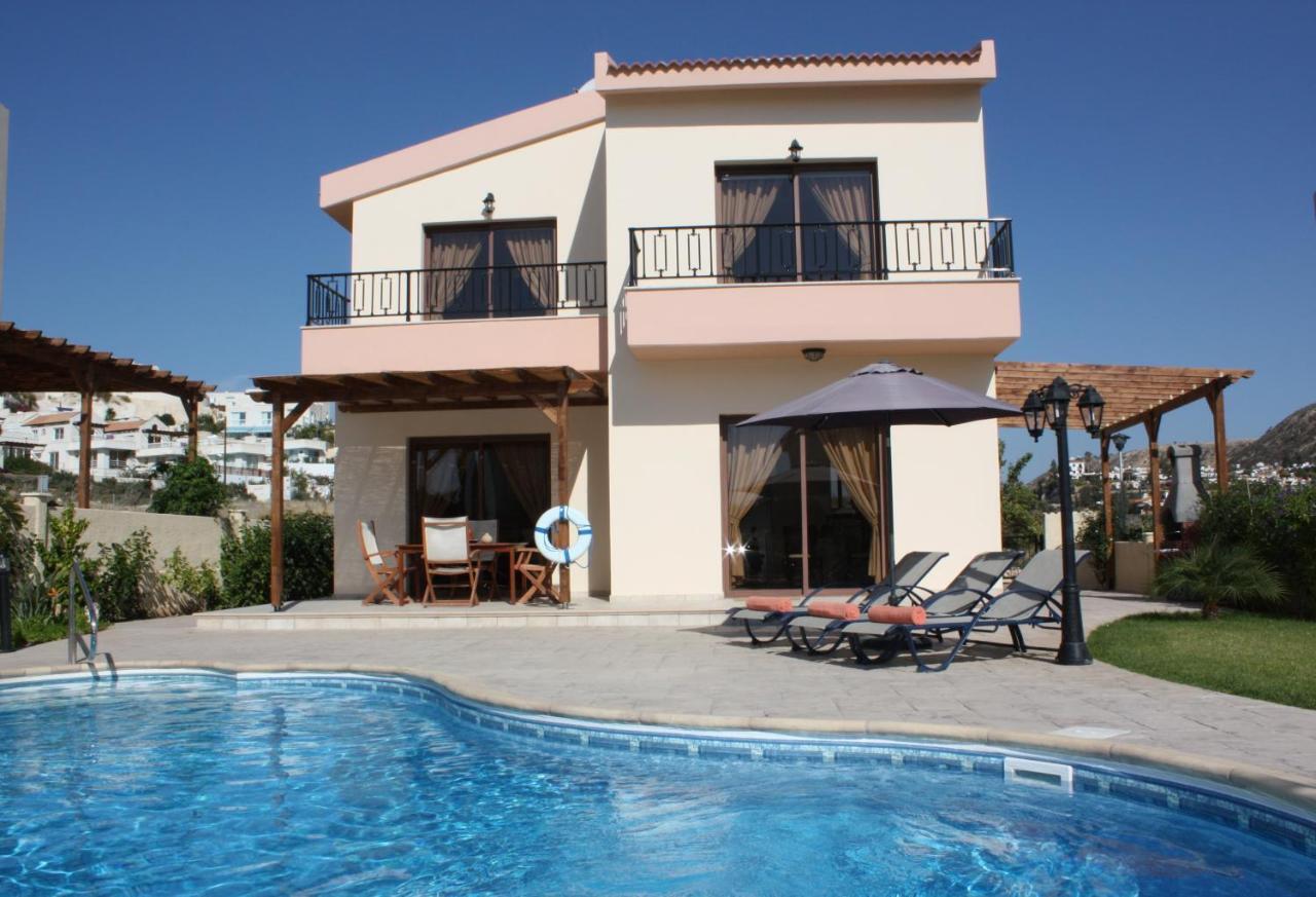 Holidays Villas 피조우리 외부 사진