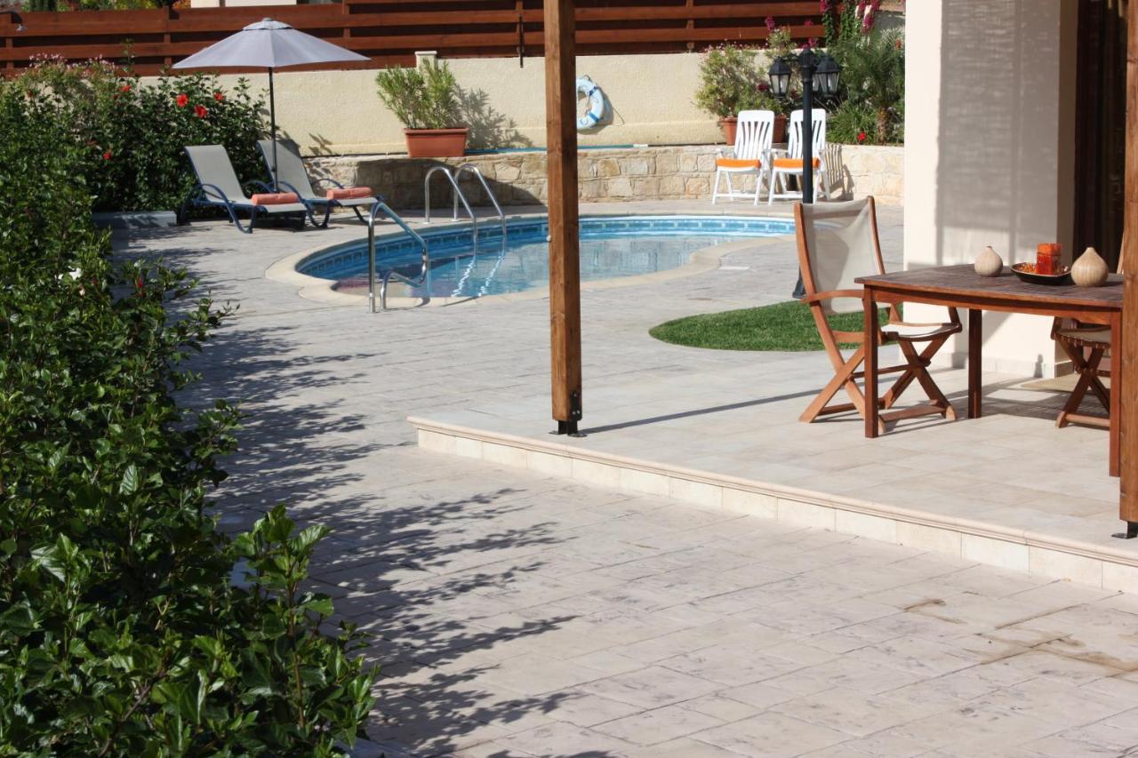 Holidays Villas 피조우리 외부 사진
