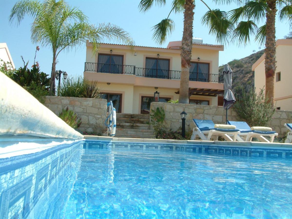 Holidays Villas 피조우리 외부 사진